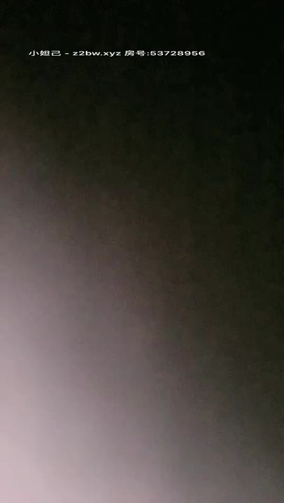 2021.1.4， 电影院《疯狂原始人》深夜场，【Avove】台上精彩奇幻冒险，台下小情侣激情啪啪，包场做爱劲爆刺激